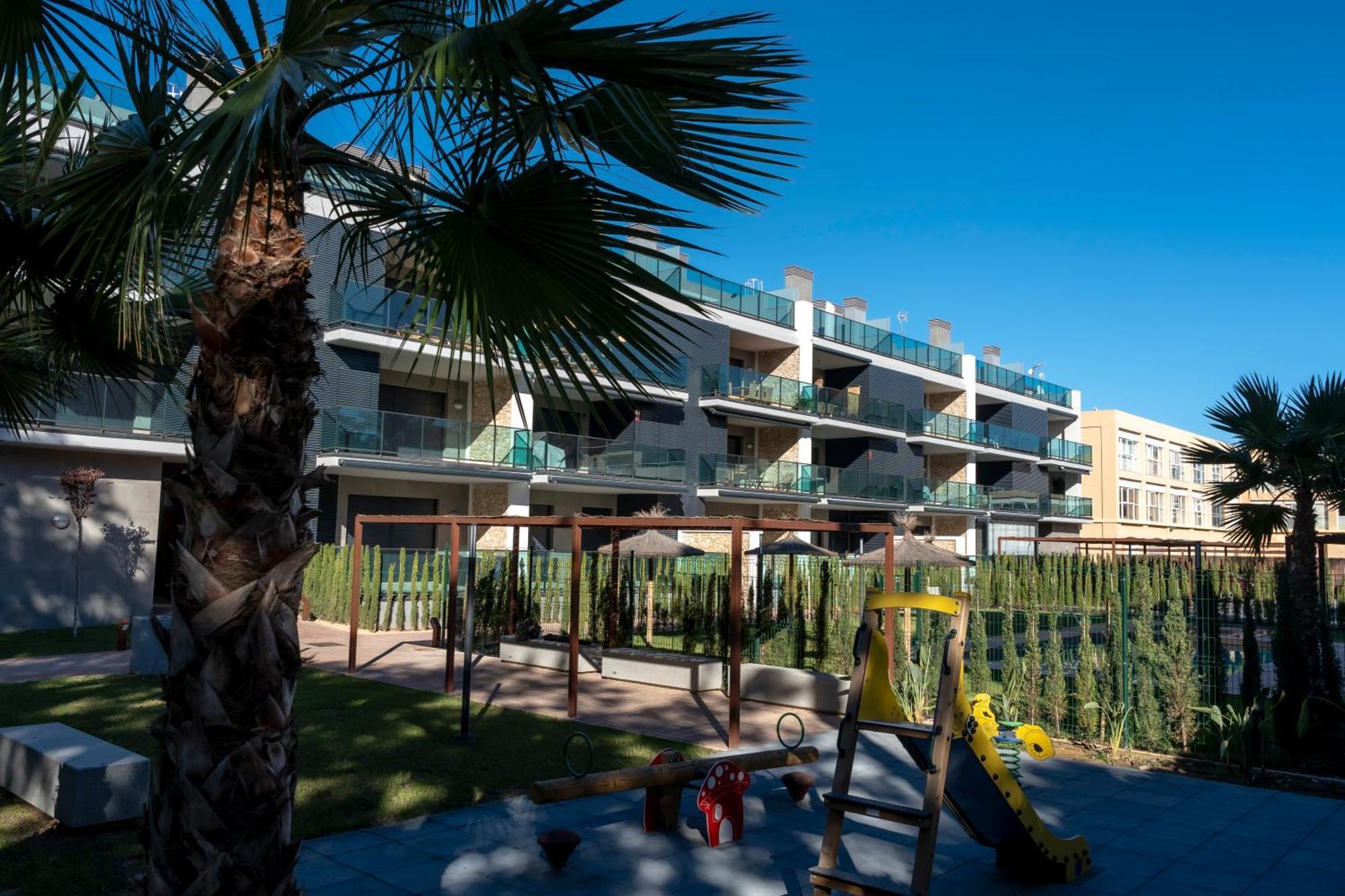 Prime Spanish Holidays - Golden Ray Apartment
